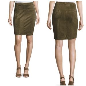 🍃MSSP Faux Suede Gray Pencil Skirt Sz S